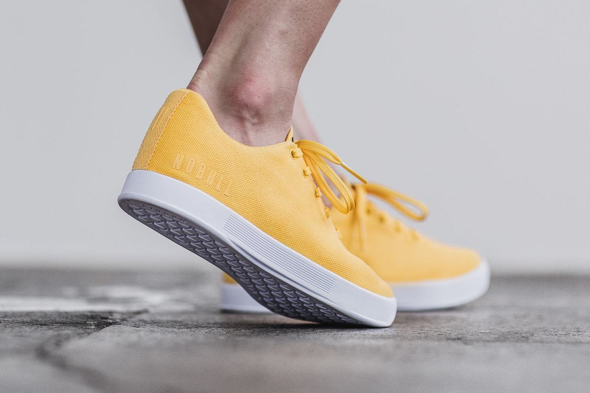 Nobull Canvas Women's Trainers Yellow | Australia (FH7482)